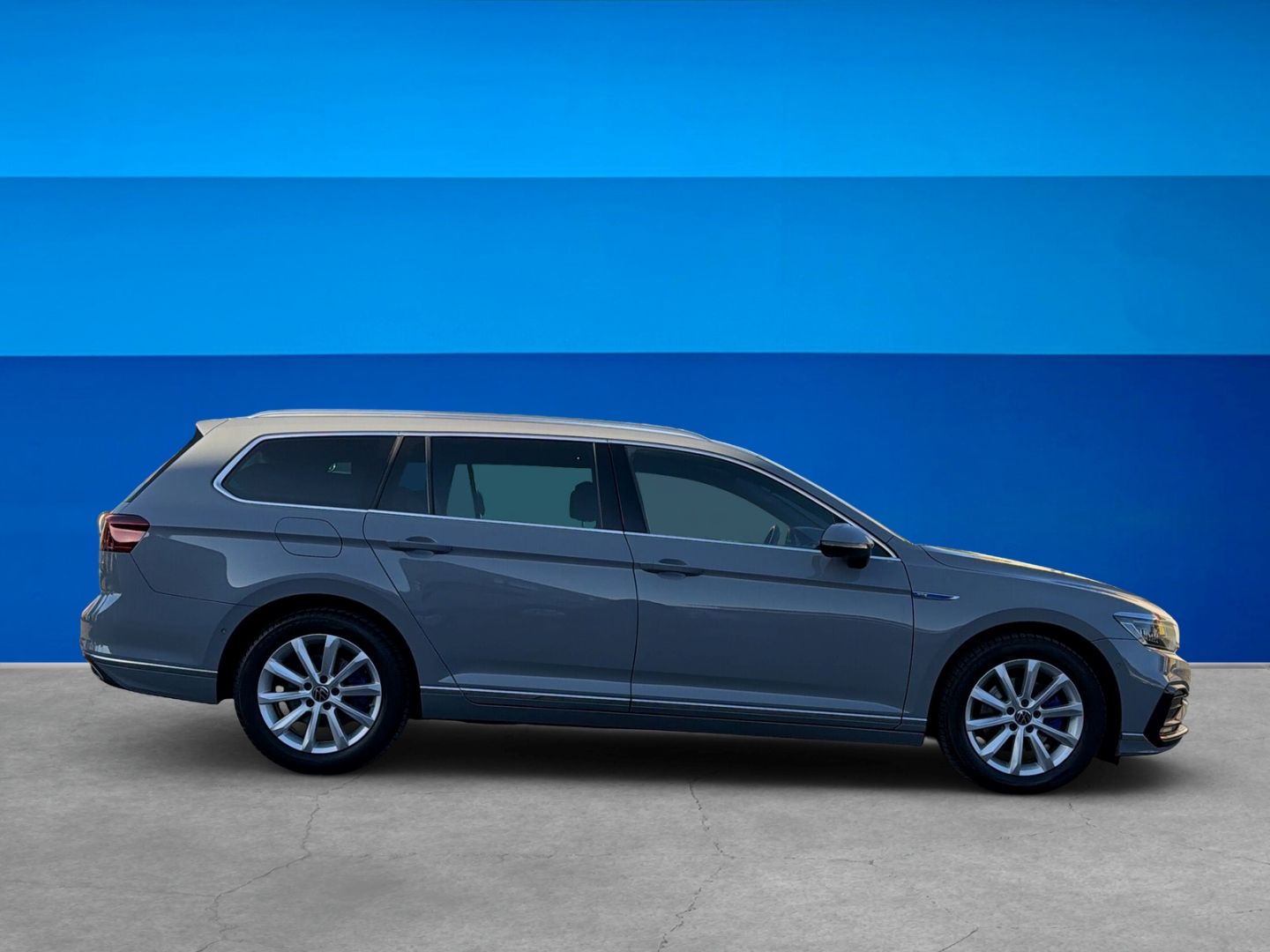 Fahrzeugabbildung Volkswagen Passat 1.4 TSI Hybrid GTE Business Premium AHK