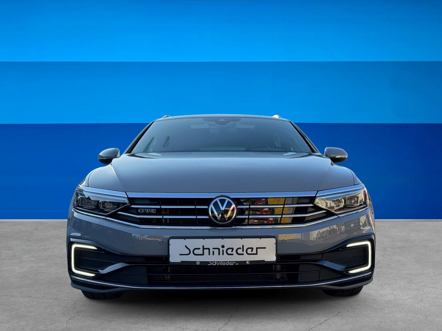 Fahrzeugabbildung Volkswagen Passat 1.4 TSI Hybrid GTE Business Premium AHK