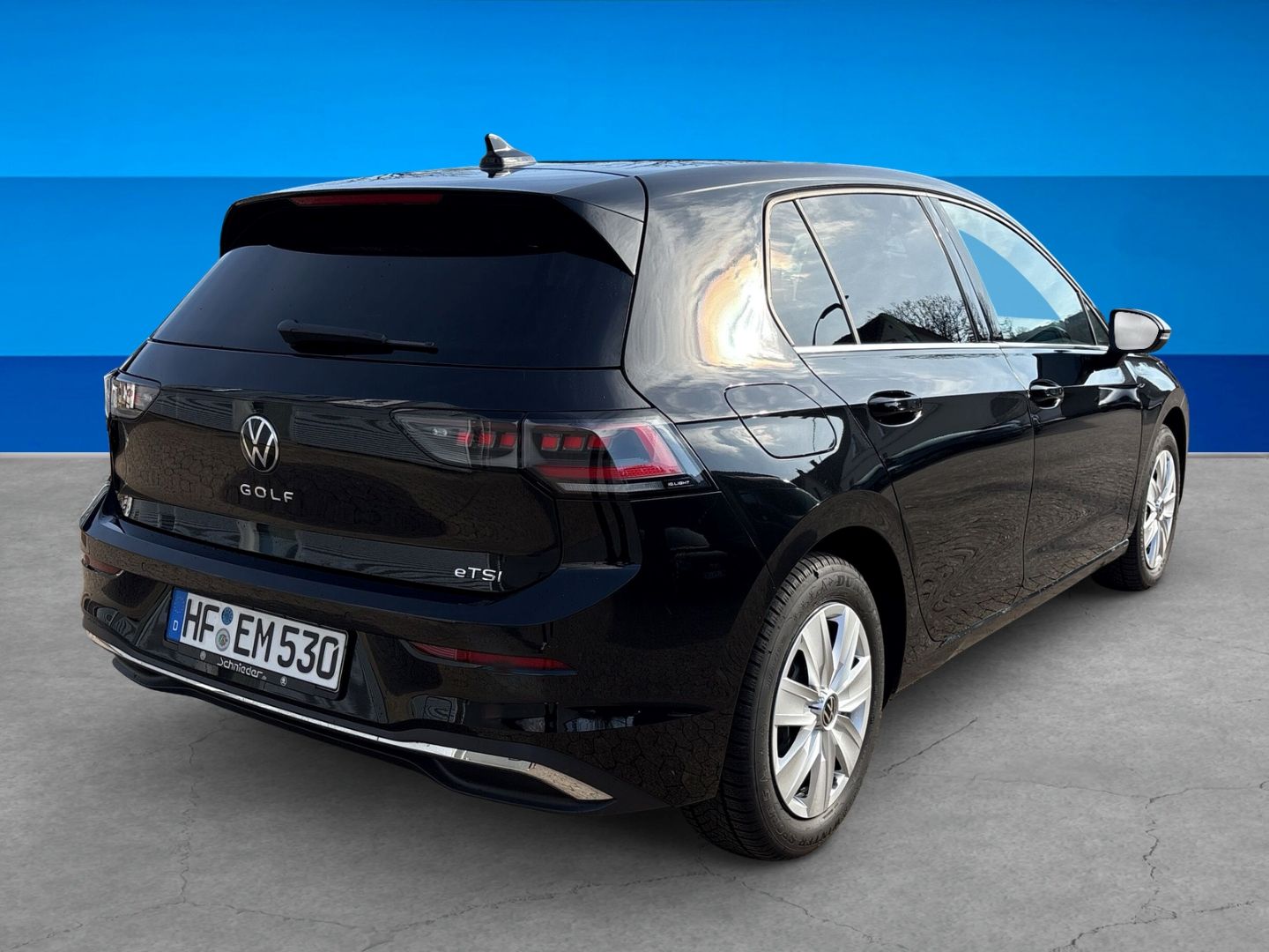 Fahrzeugabbildung Volkswagen Golf VIII 1.5 eTSI 110 kW Style MATRIX HEAD UP S