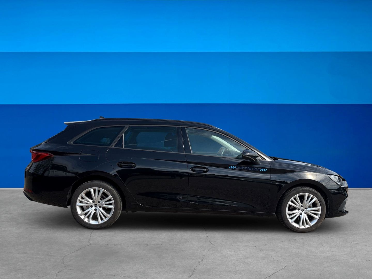 Fahrzeugabbildung SEAT Leon Sportstourer 1.5 eTSI Style App-Connect PDC