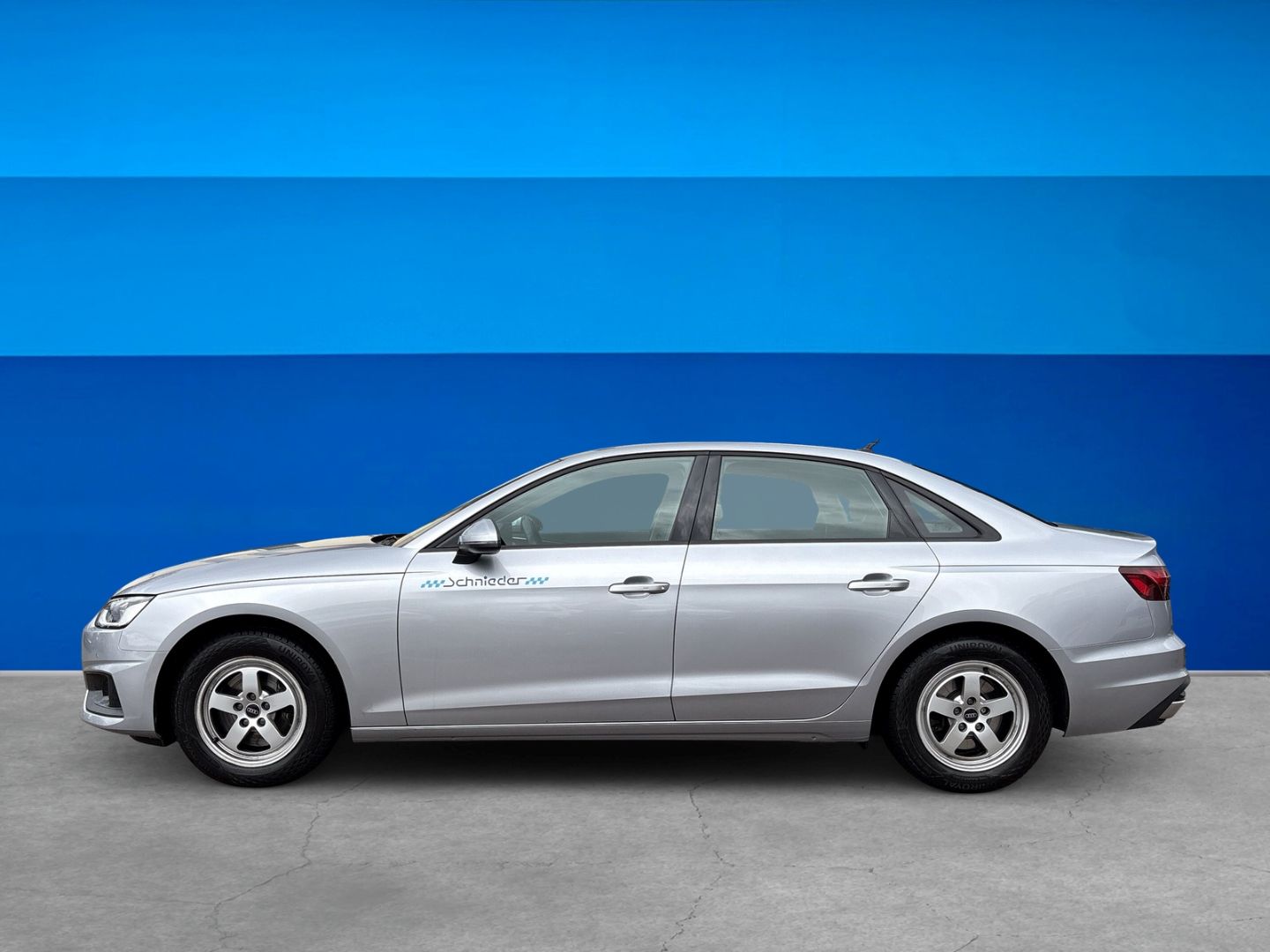 Fahrzeugabbildung Audi A4 Limousine 35 TFSI CarPlay PDC NAVI DSP