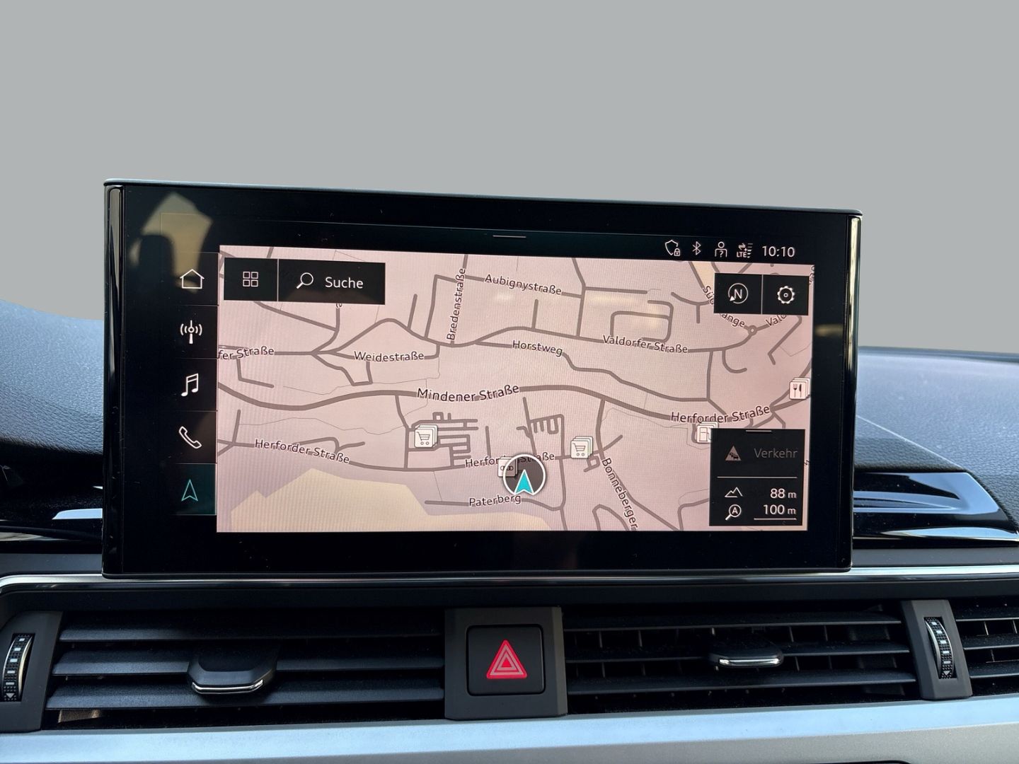 Fahrzeugabbildung Audi A4 Avant 30 TDI Navi SHZ 18 Zoll CarPlay ACC