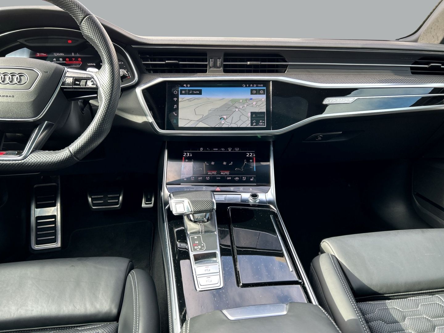 Fahrzeug 12 Fahrzeugabbildung Audi RS6 MATRIX+B&O+PANO+280 km/h +HUD+AHK+360+KAMERA