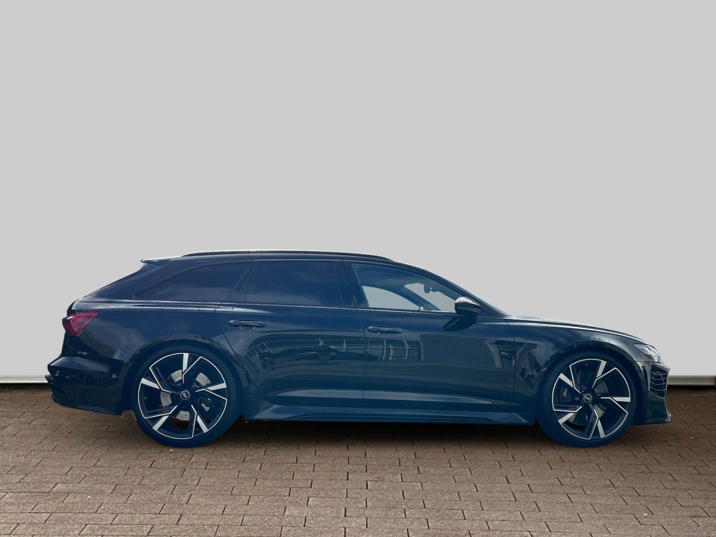 Fahrzeug 9 Fahrzeugabbildung Audi RS6 MATRIX+B&O+PANO+280 km/h +HUD+AHK+360+KAMERA