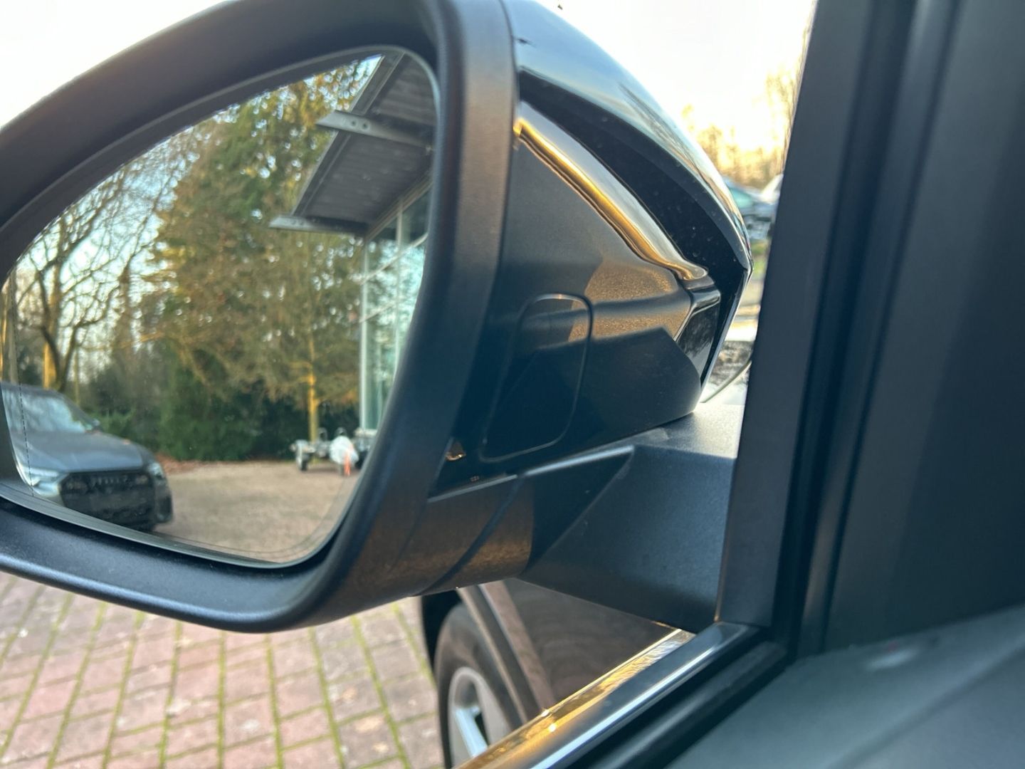 Fahrzeugabbildung Audi Q5 2.0 TDI quattro S-Line MATRIX-LED+LEDER+B&O+H