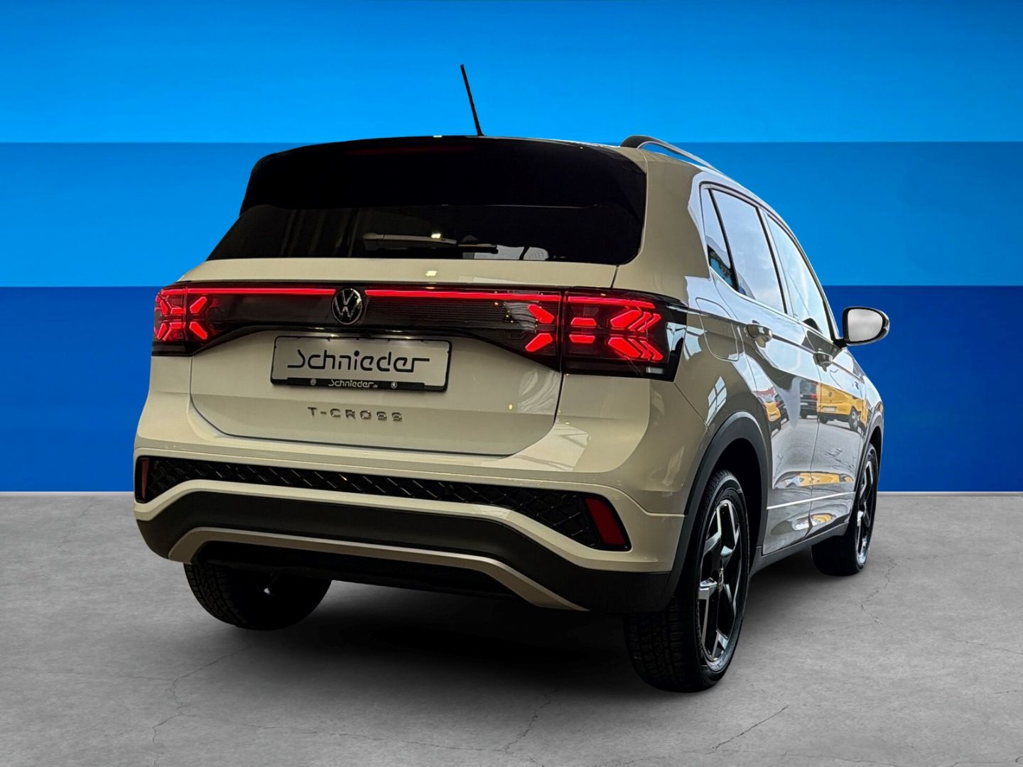 Fahrzeugabbildung Volkswagen T-Cross 1.5 TSI R-Line Rear View AHK Clima