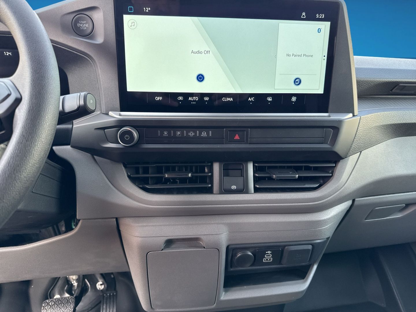 Fahrzeugabbildung Volkswagen e-Transporter Kasten Motor  BEV 100 kW 64 kWh Ge