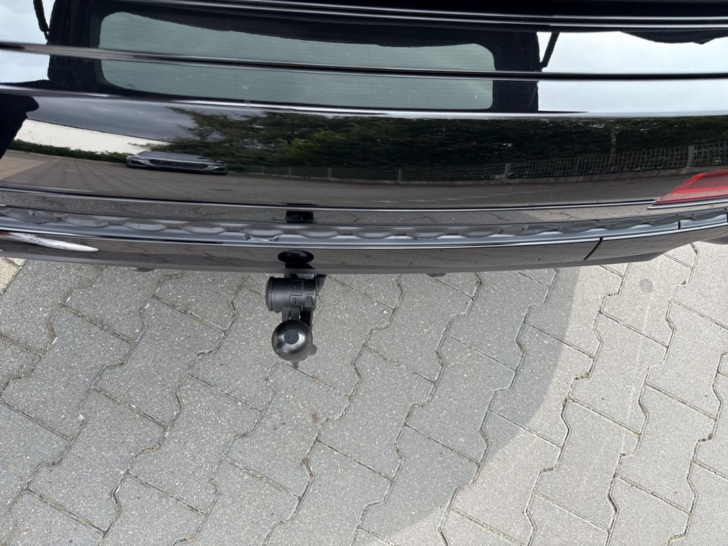 Fahrzeugabbildung Audi Q7 55 TFSI e quattro S-line+AHK+HUD+PANO+B&O+KAM