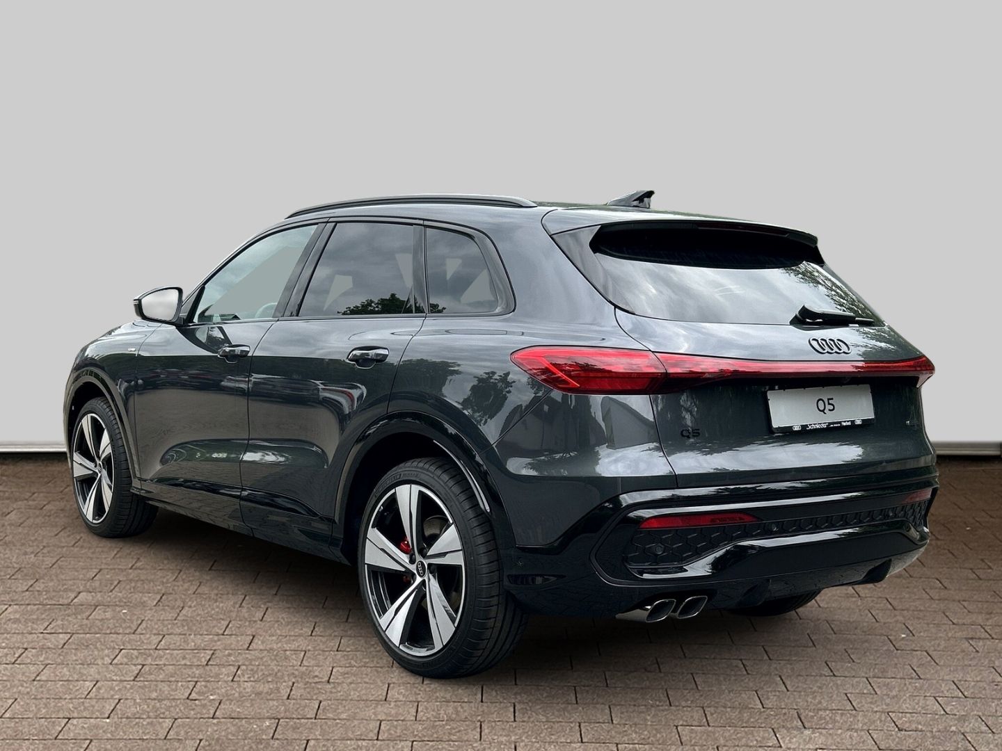 Fahrzeugabbildung Audi Q5 SUV EDITION 2,0TDI LED+LUFT+AHK+HUD+PARK-LENK