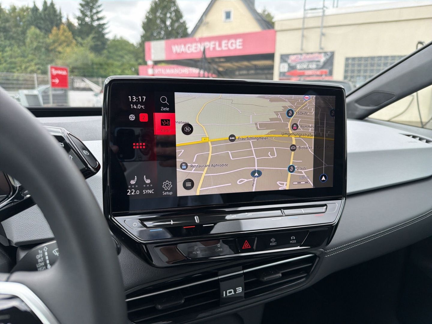 Fahrzeug 17 Fahrzeugabbildung Volkswagen ID.3 Pro 150 kW Move Rear View LED Clima - mit KI generiert/bearbeitet