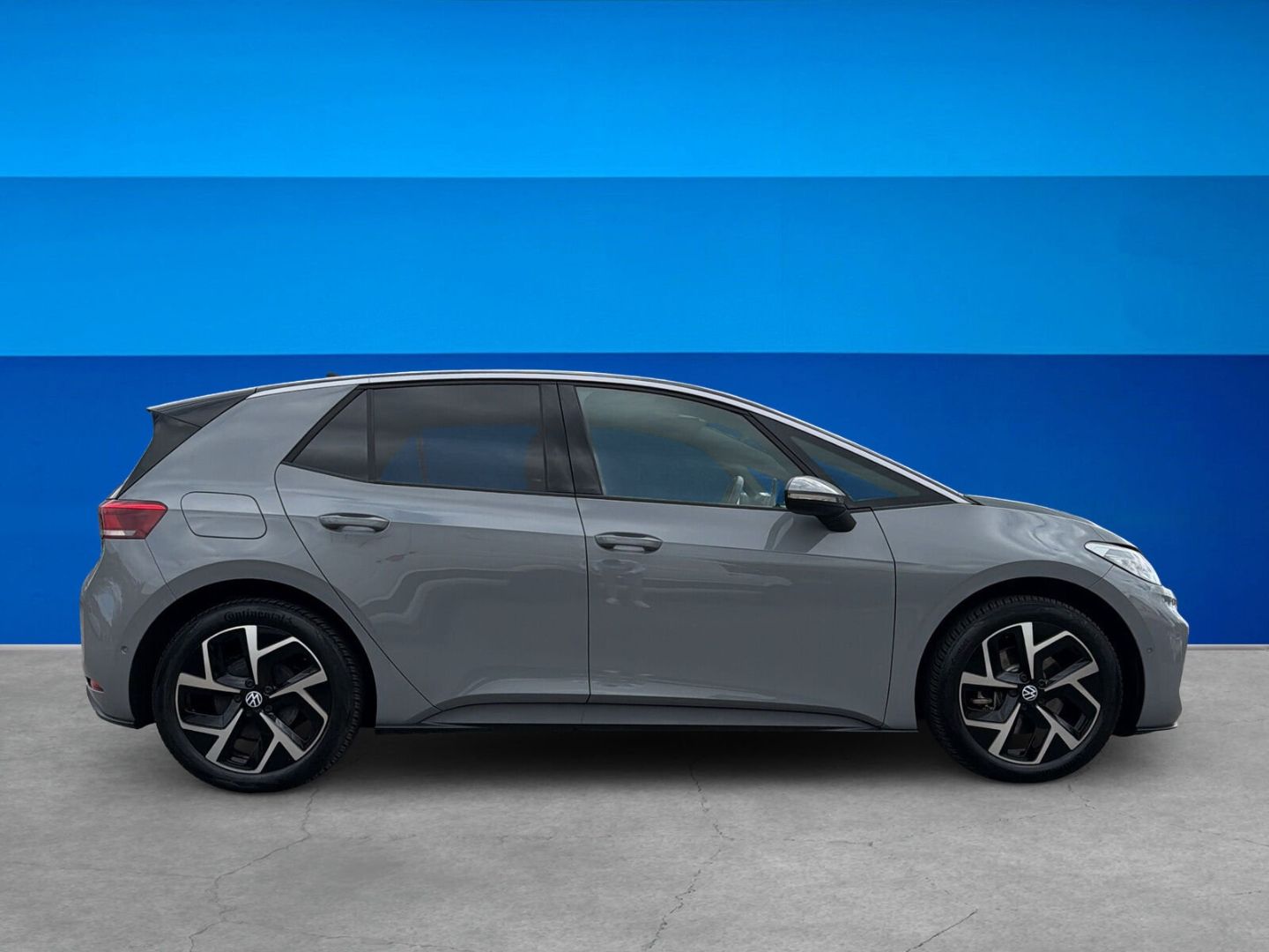 Fahrzeug 6 Fahrzeugabbildung Volkswagen ID.3 Pro 150 kW Move Rear View LED Clima - mit KI generiert/bearbeitet
