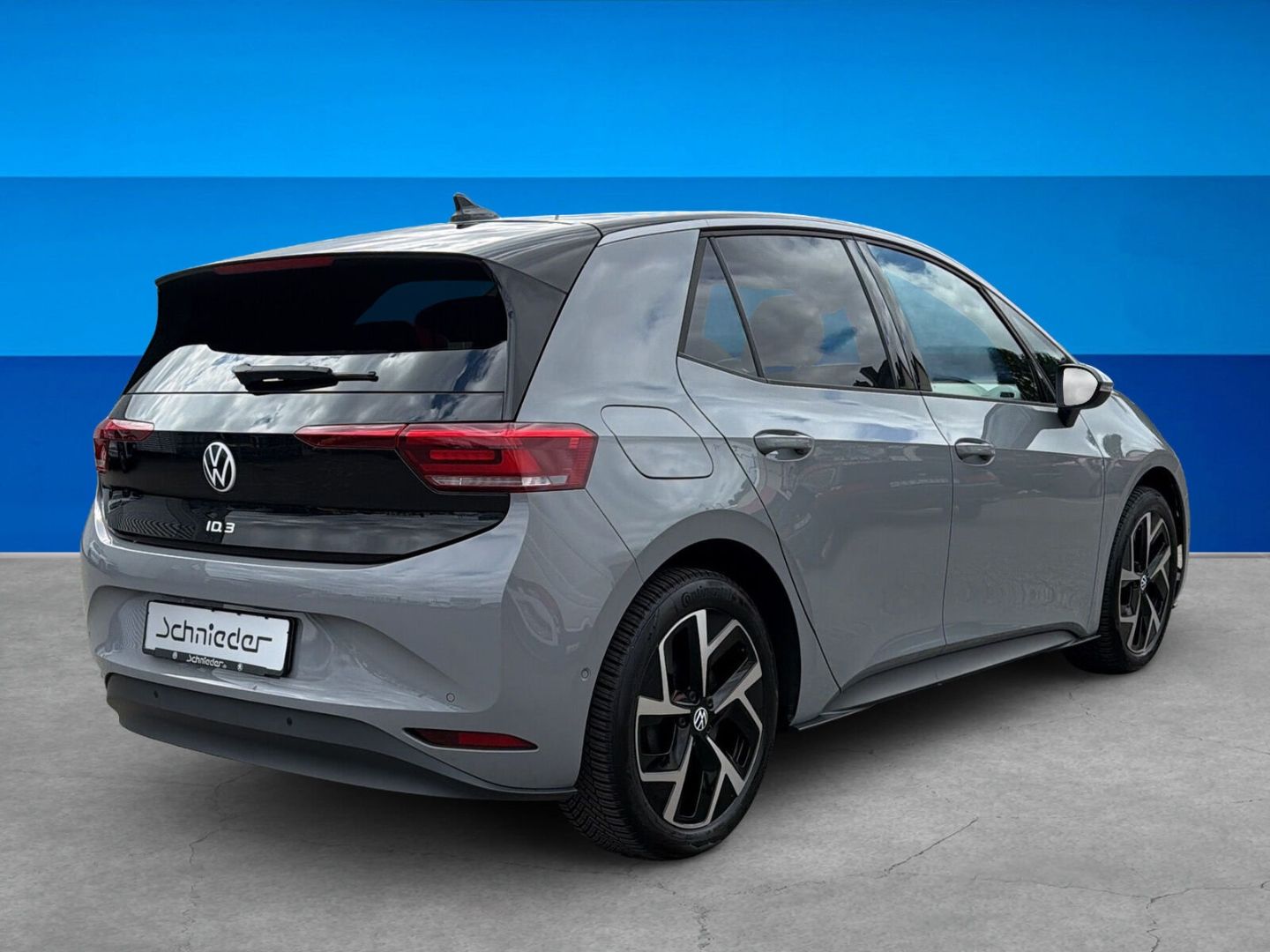Fahrzeug 7 Fahrzeugabbildung Volkswagen ID.3 Pro 150 kW Move Rear View LED Clima - mit KI generiert/bearbeitet