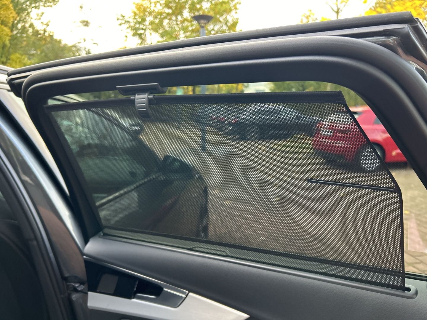 Fahrzeug 18 Fahrzeugabbildung Audi A4 Avant 35 TDI S-line+competetion+LED+KAMERA+NA