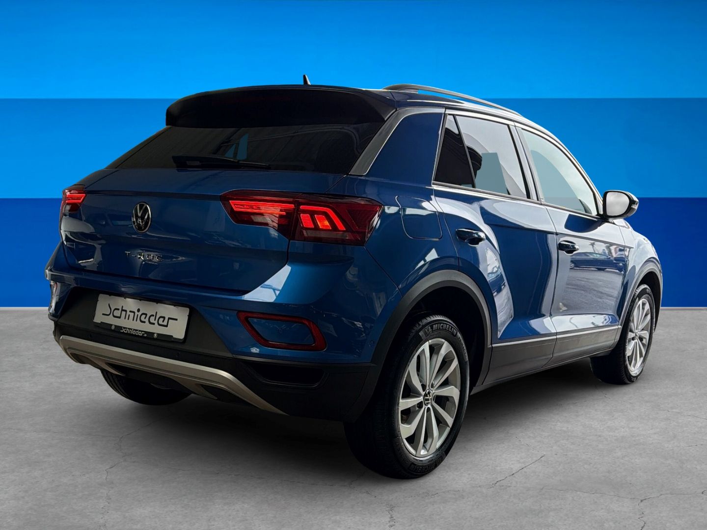 Fahrzeugabbildung Volkswagen T-Roc 1.0 TSI Life  Climatronic Navi Rear View