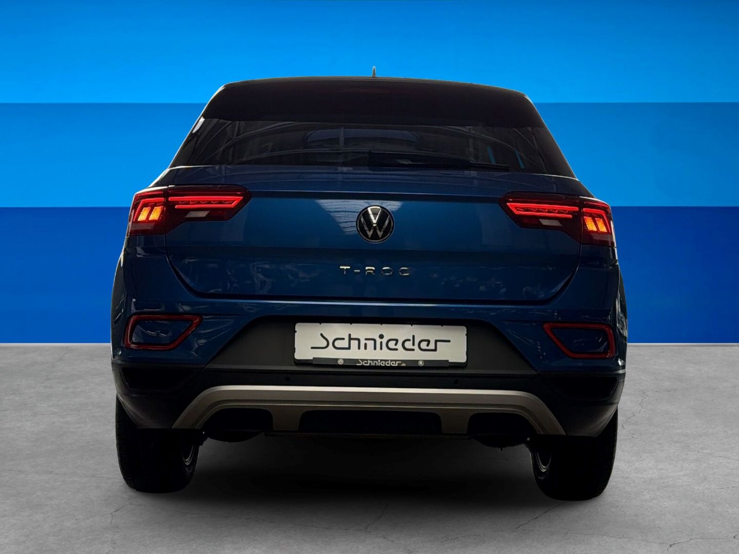 Fahrzeugabbildung Volkswagen T-Roc 1.0 TSI Life  Climatronic Navi Rear View