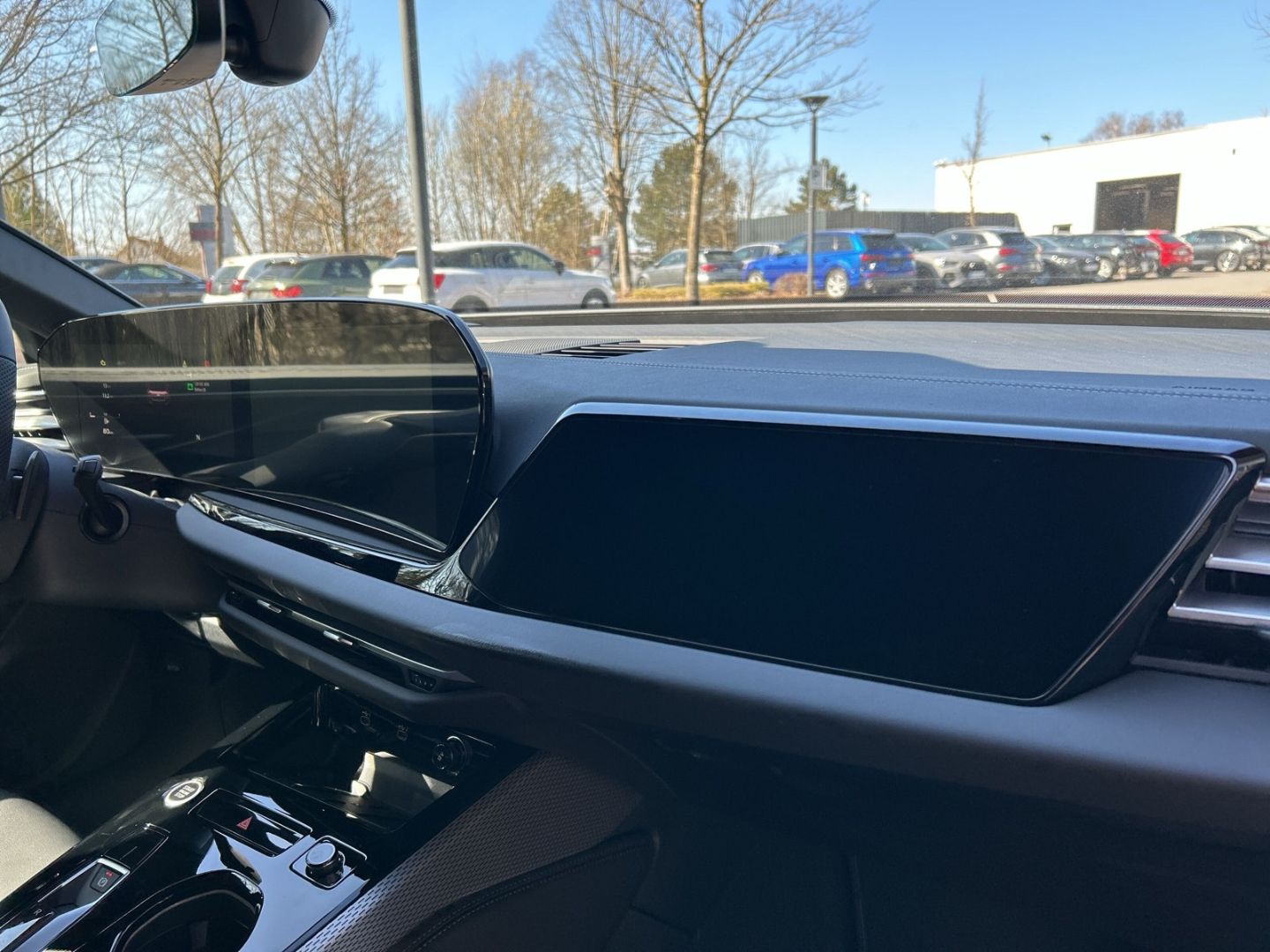 Fahrzeug 19 Fahrzeugabbildung Audi A5 AVANT edition one 2.0 TDI HUD+AHK+NAVI+LEDER+