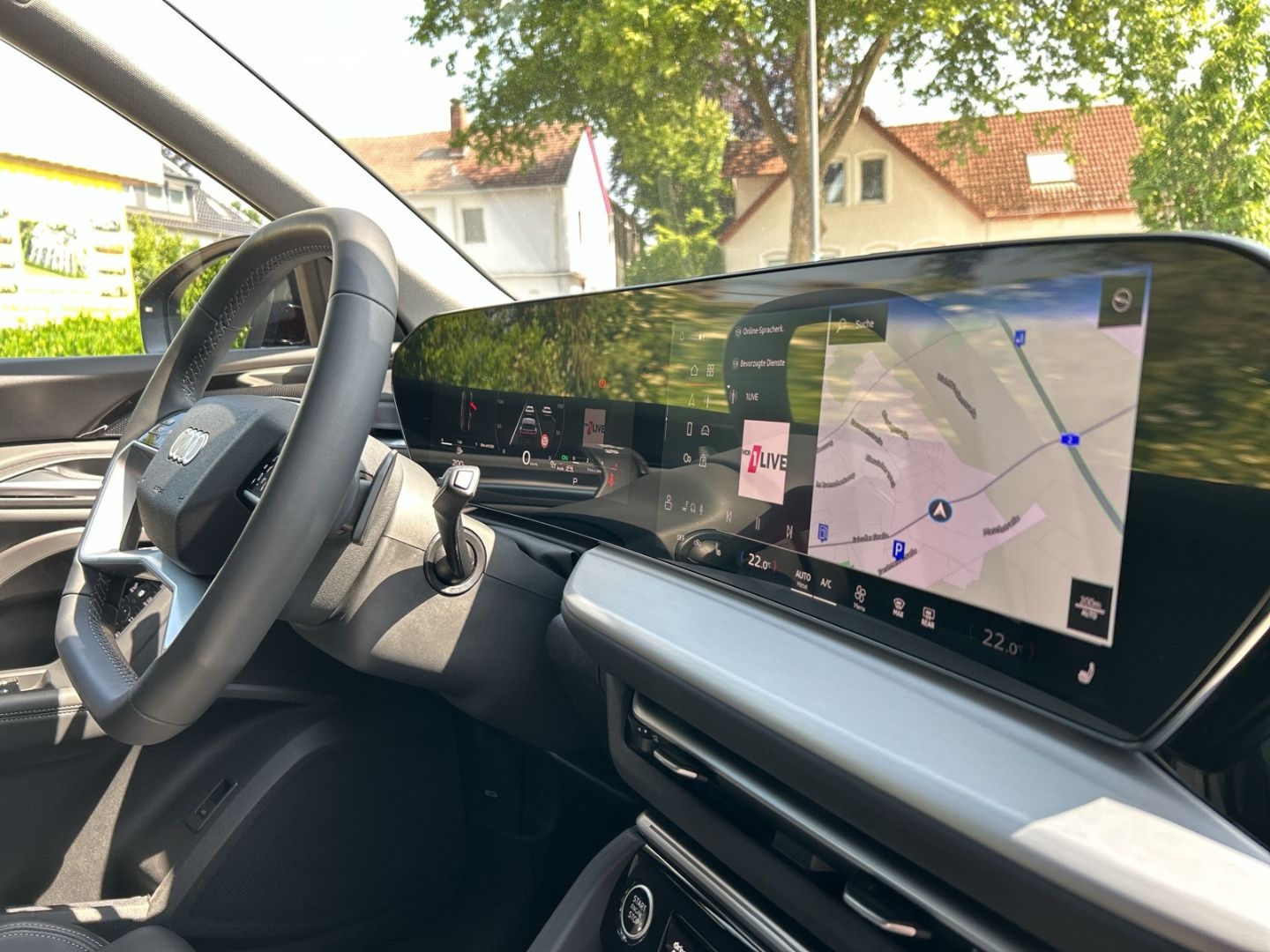 Fahrzeugabbildung Audi Q5 Sportback TDI quattro NAVI+LEDER+LED