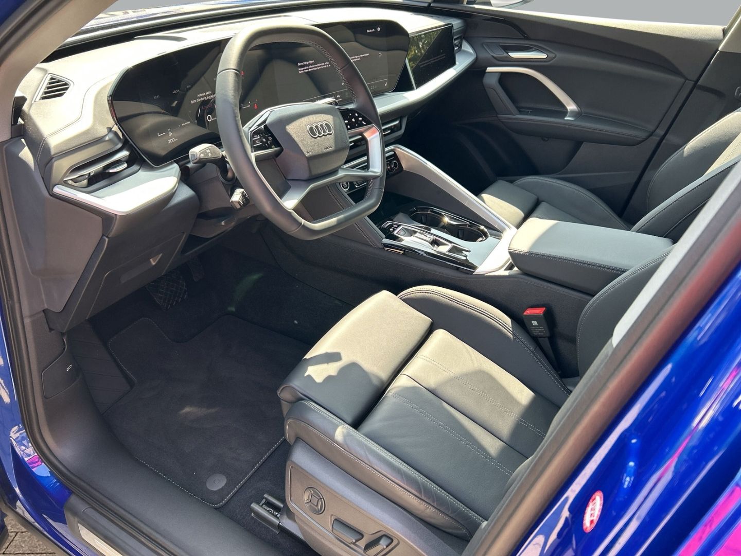 Fahrzeugabbildung Audi Q5 Sportback TDI quattro NAVI+LEDER+LED