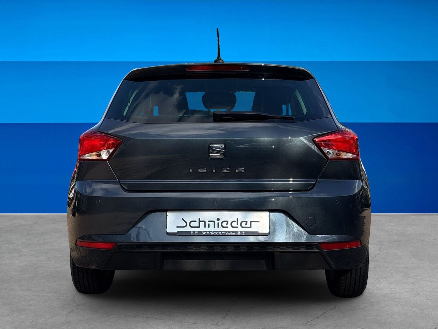 Fahrzeug 9 Fahrzeugabbildung SEAT Ibiza 1.0 TSI Style SHZ PDC CAM Klima AT - mit KI generiert/bearbeitet