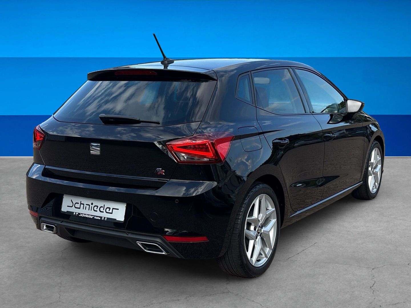 Fahrzeug 7 Fahrzeugabbildung SEAT Ibiza 1.0 TSI NAVI BEATS SHZ PDC FR - mit KI generiert/bearbeitet