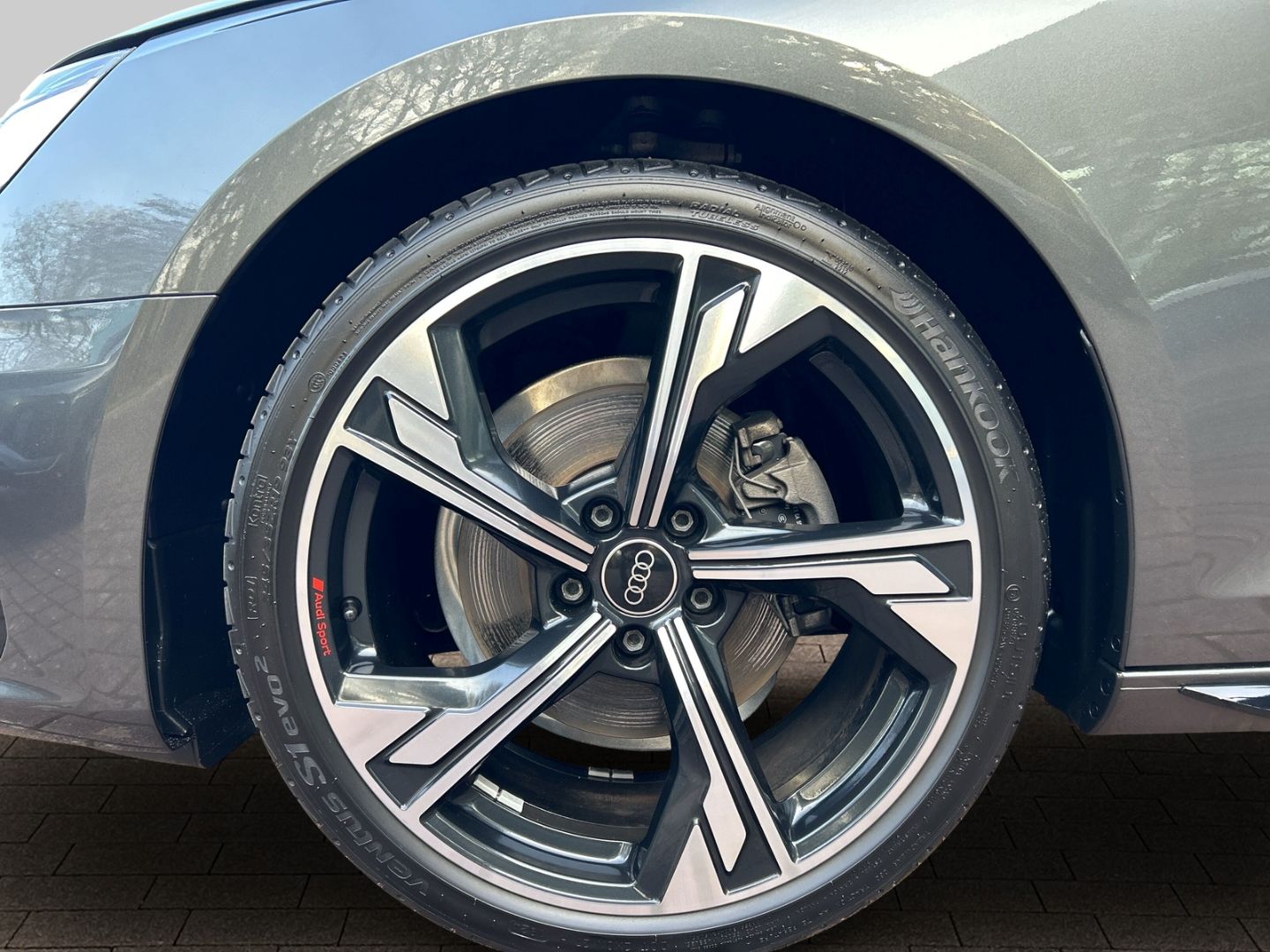 Fahrzeugabbildung Audi A4 Avant 35 TDI S Line COMPETiTION+LED+KAMERA+NA