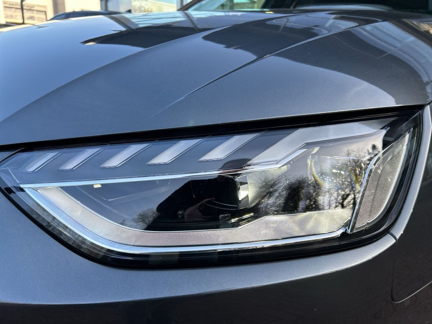 Fahrzeugabbildung Audi A4 Avant 35 TDI S Line COMPETiTION+LED+KAMERA+NA