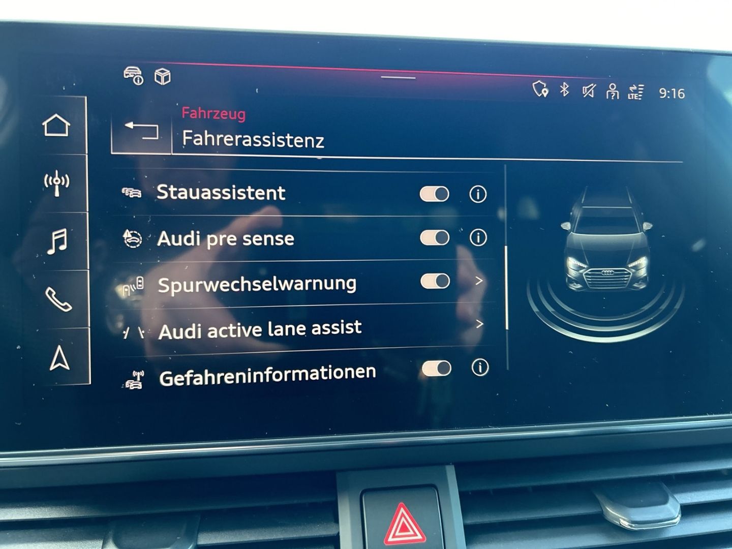 Fahrzeugabbildung Audi A4 Avant 35 TDI S Line COMPETiTION+LED+KAMERA+NA