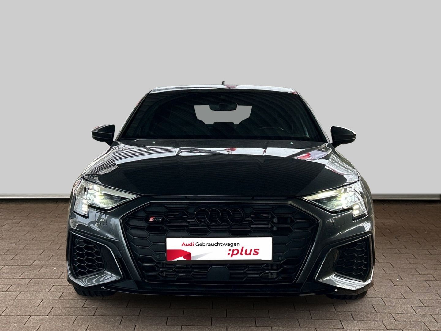 Fahrzeugabbildung Audi S3 Limousine 2.0 TFSI MATRIX-LED+B&O+KAMERA+NAVI