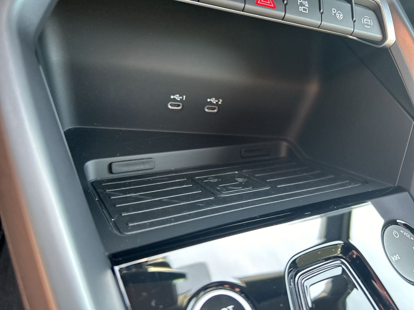 Fahrzeugabbildung Audi A3 Sportback 30 TFSI S-tronic NAVI+LED+ACC+KAMER