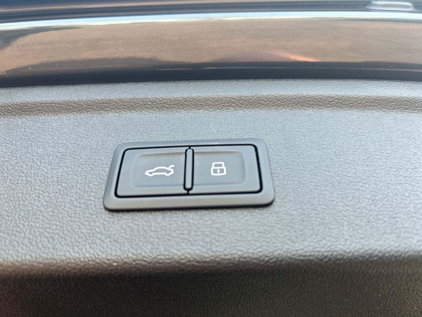 Fahrzeugabbildung Audi A3 Sportback 30 TFSI S-tronic NAVI+LED+ACC+KAMER