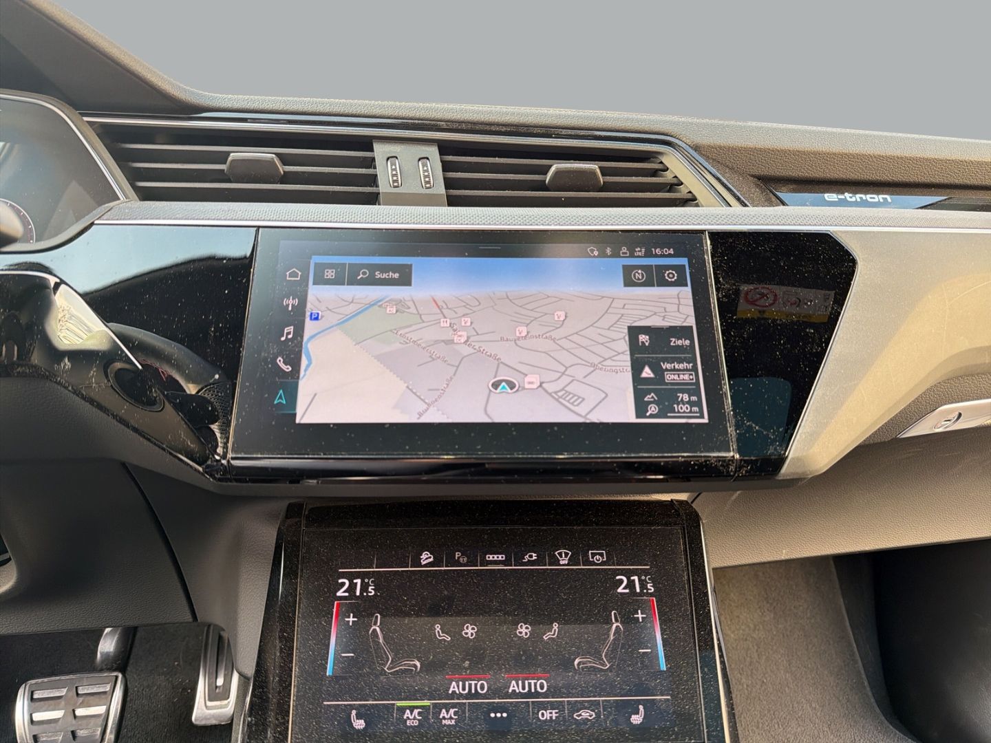 Fahrzeugabbildung Audi Q8 Sportback 55 quattro S line HUD+PANO+NAVI+LED