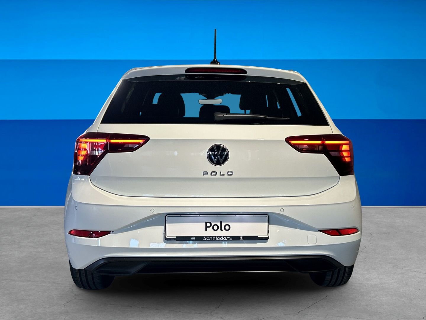 Fahrzeugabbildung Volkswagen Polo ENERGY 1,0l TSI 5-Gang REAR VIEW +PAKET NAV