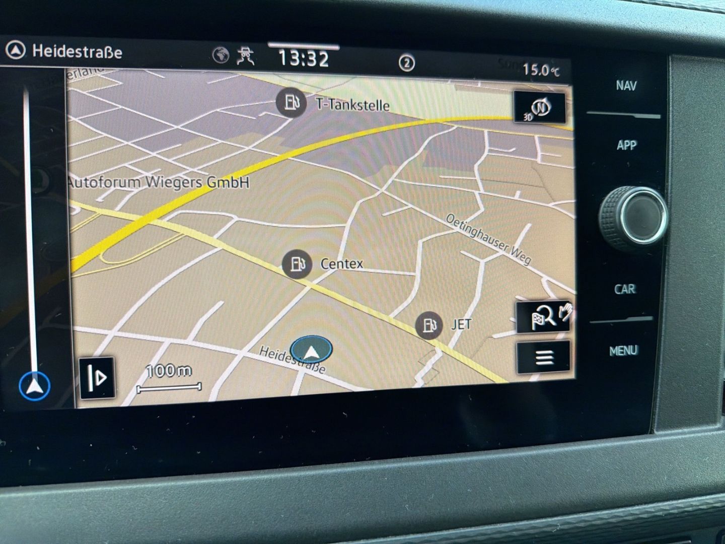 Fahrzeugabbildung Volkswagen T6.1 Kasten 2.0 TDI L1H1 AHK Navi Einparkhilfe