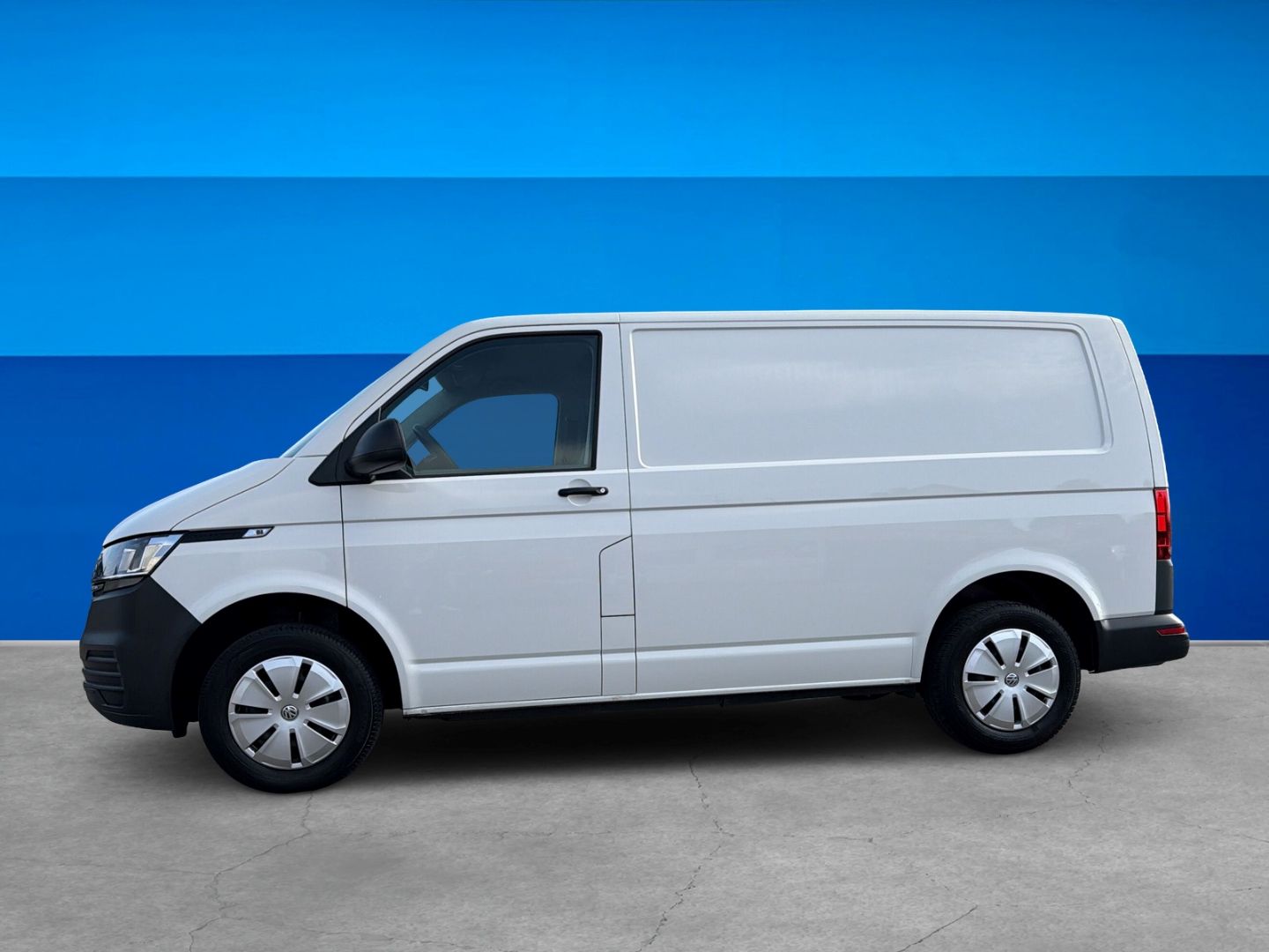 Fahrzeugabbildung Volkswagen T6.1 Kasten 2.0 TDI L1H1 AHK Navi Einparkhilfe