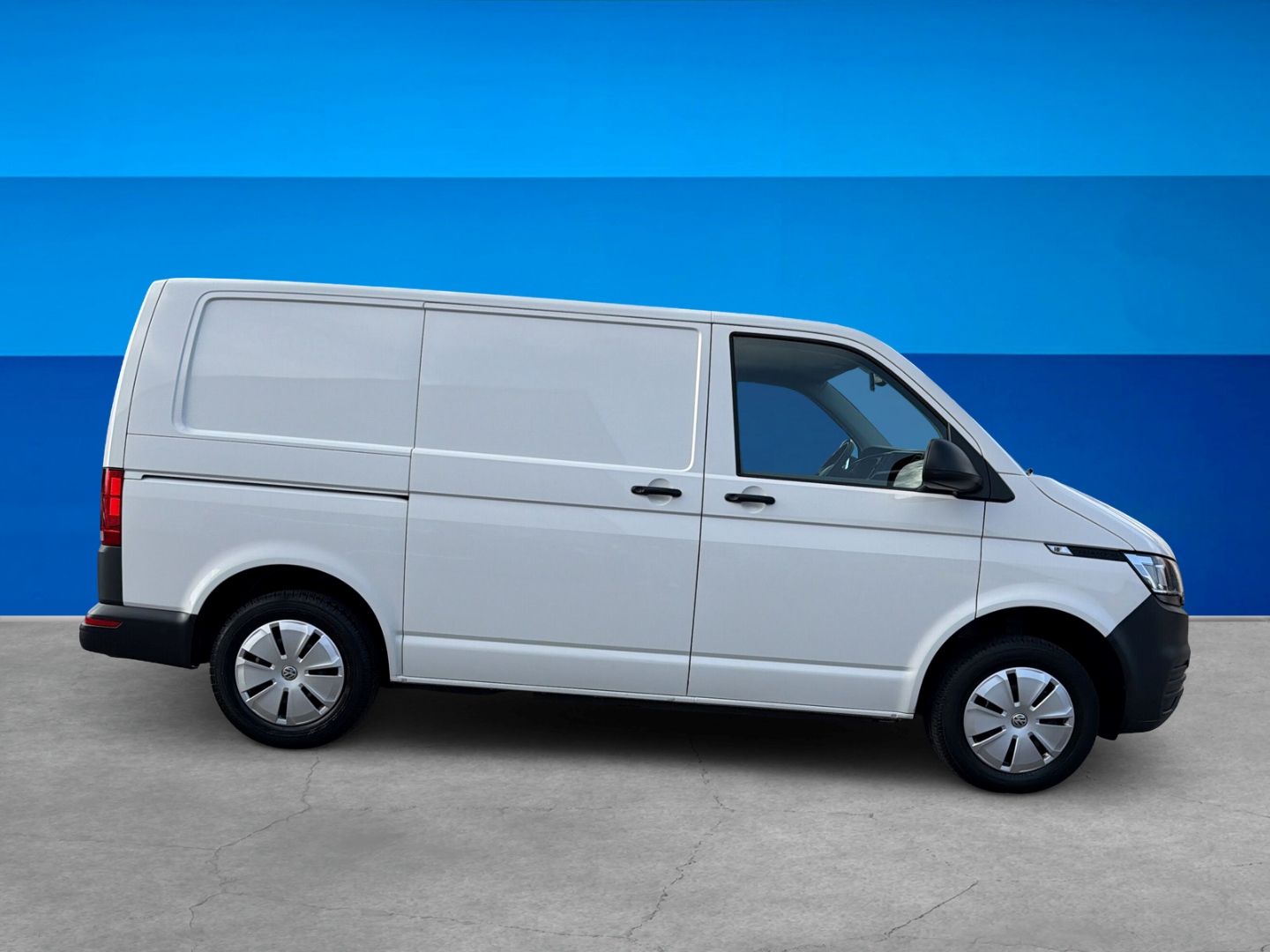 Fahrzeugabbildung Volkswagen T6.1 Kasten 2.0 TDI L1H1 AHK Navi Einparkhilfe