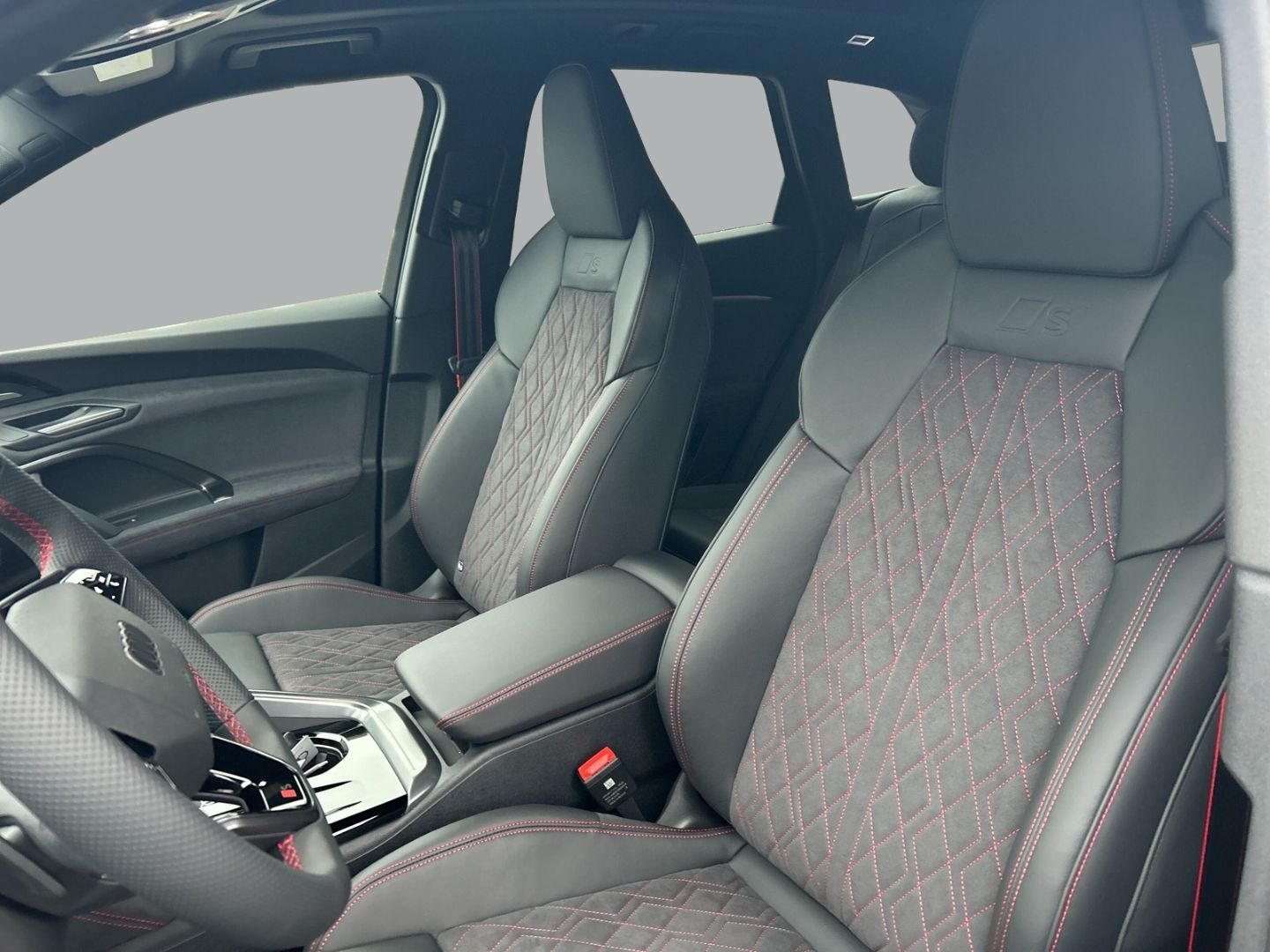 Fahrzeugabbildung Audi Q5 edition one e-hybrid quattro HUD+AHK+PANO+LED