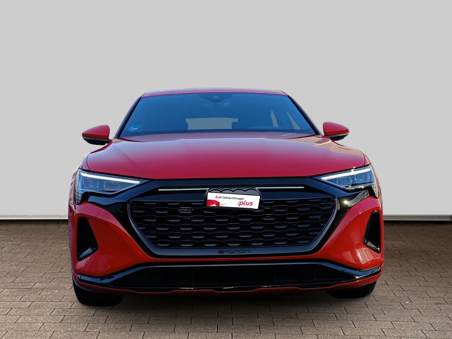 Fahrzeugabbildung Audi Q8 E-tron SPORTBACK  ADVANCED+AHK+VIRTUAL+LUFT+C