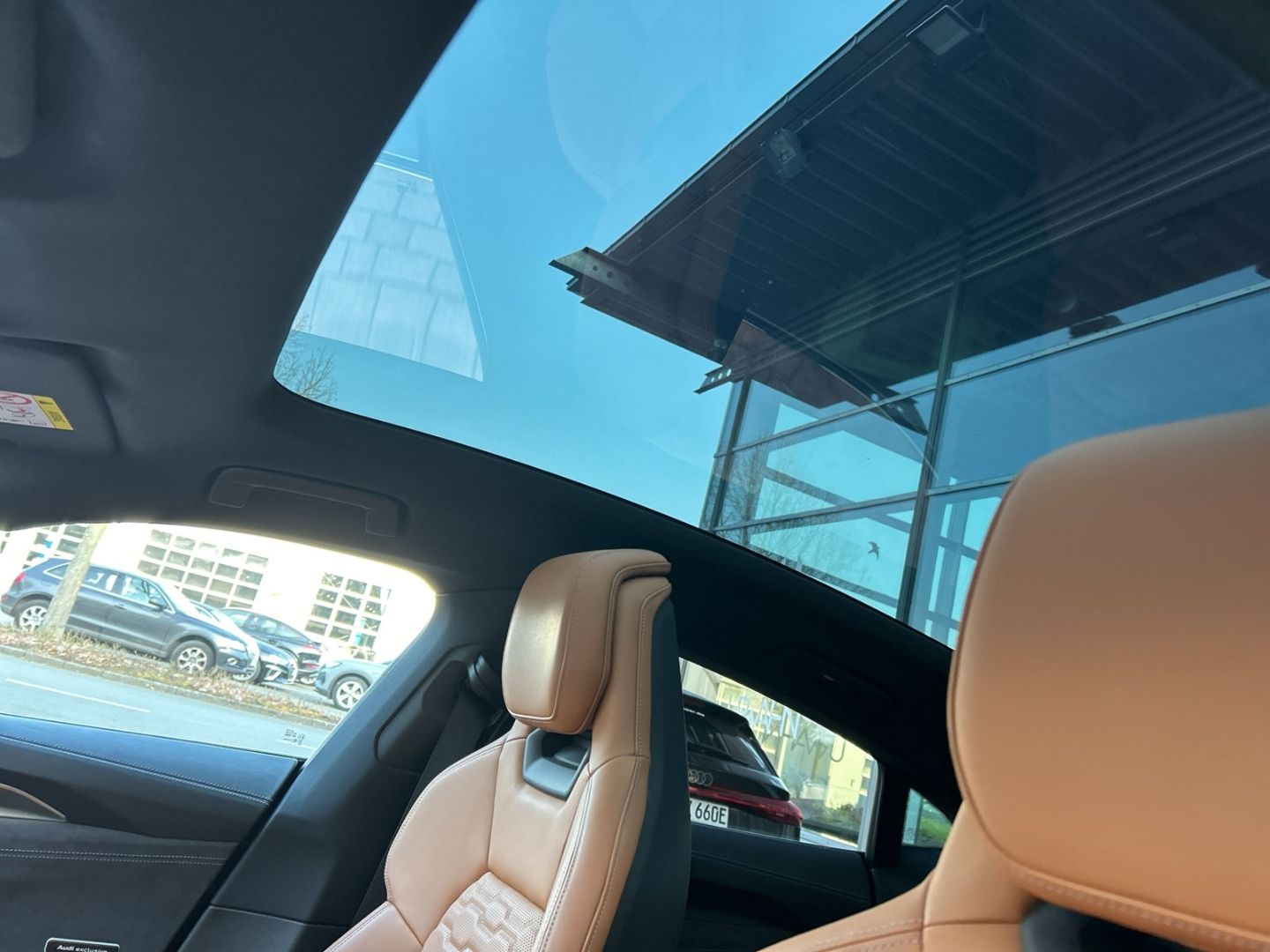 Fahrzeugabbildung Audi e-tron GT LED+PANO+ Panorama+MASSAGE+VIRTUAL