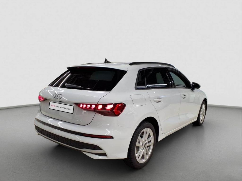 Fahrzeug 3 Fahrzeugabbildung Audi A3 Sportback 30 TFSI S tronic