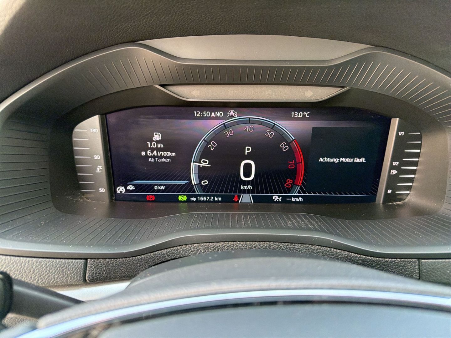 Fahrzeugabbildung SKODA Karoq 1.5 TSI ACT Ambition Clima PDC LED - mit KI generiert/bearbeitet