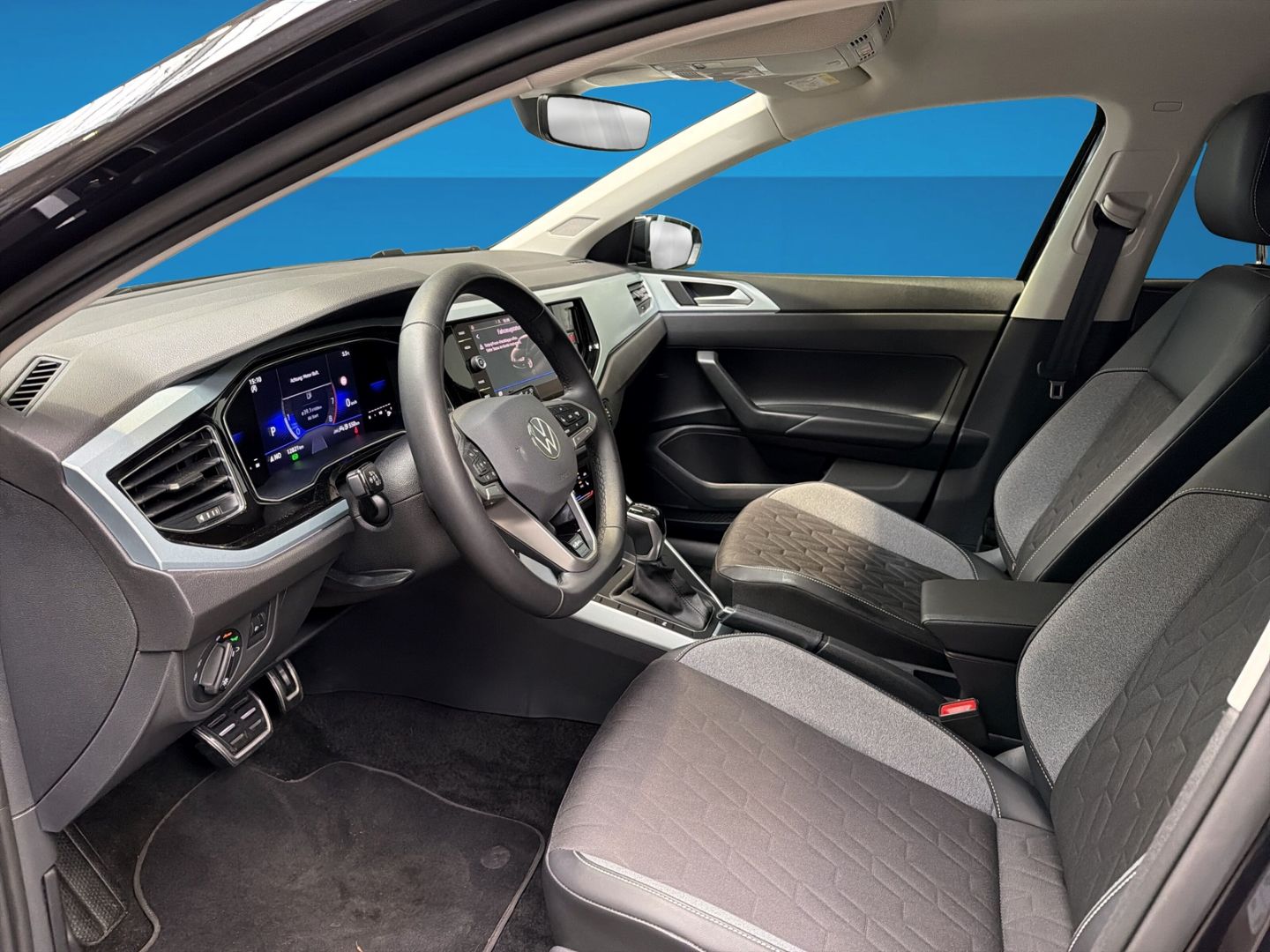 Fahrzeugabbildung Volkswagen Polo 1.0 TSI Goal Rear View AHK Clima Navi LED