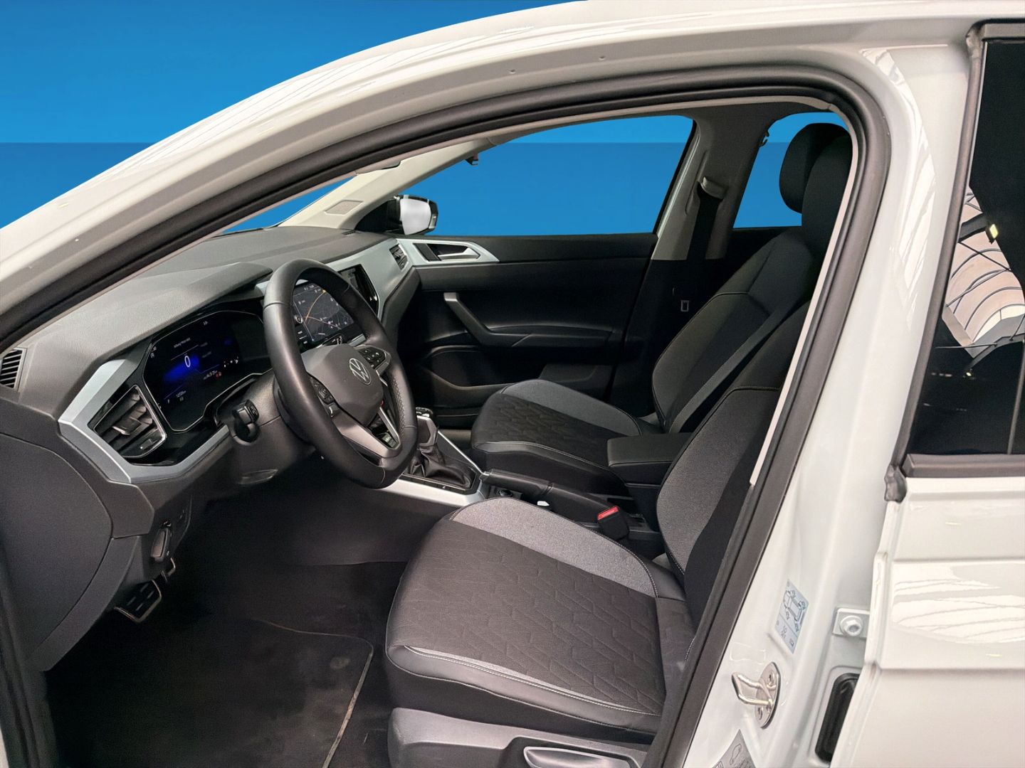 Fahrzeugabbildung Volkswagen Polo 1.0 TSI Goal Rear View Climatronic - mit KI generiert/bearbeitet