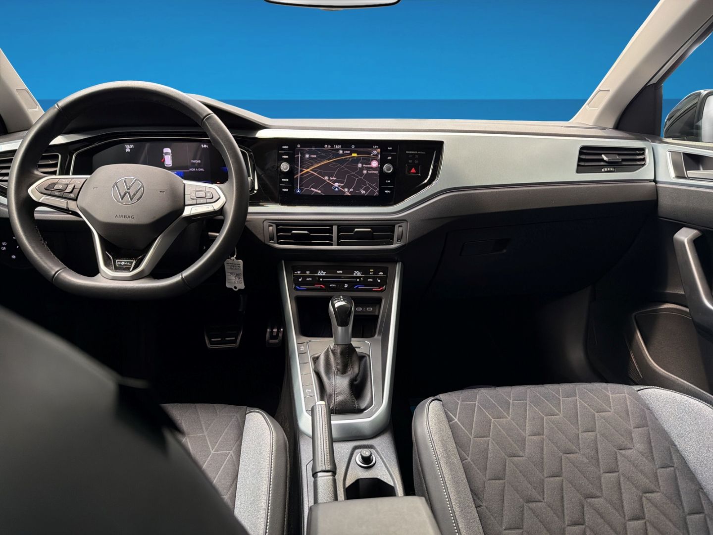 Fahrzeugabbildung Volkswagen Polo 1.0 TSI Goal Rear View Climatronic - mit KI generiert/bearbeitet