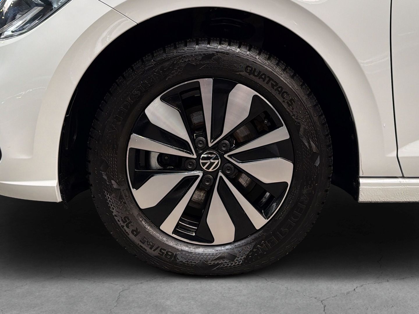 Fahrzeugabbildung Volkswagen Polo 1.0 TSI Goal Rear View Climatronic - mit KI generiert/bearbeitet