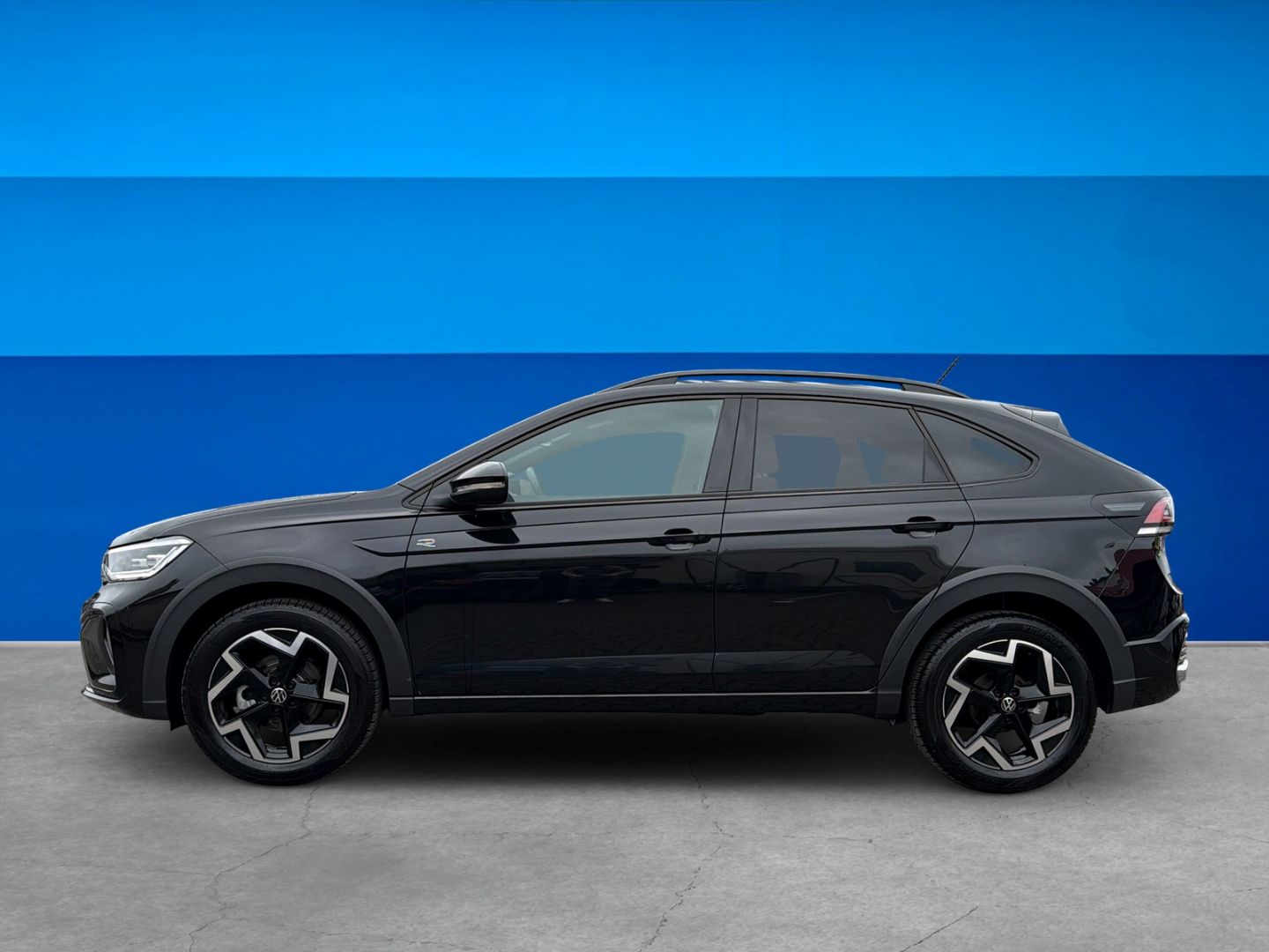 Fahrzeugabbildung Volkswagen Taigo R-Line 1.5 TSI Rear View IQ.DRIVE Navi - mit KI generiert/bearbeitet