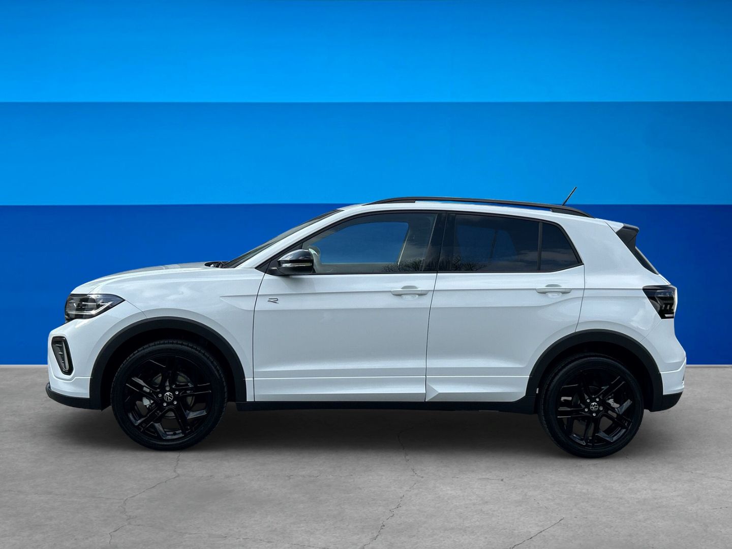 Fahrzeugabbildung Volkswagen T-Cross R-Line 1.5l TSI AHK REAR VIEW IQ.LIGHT B