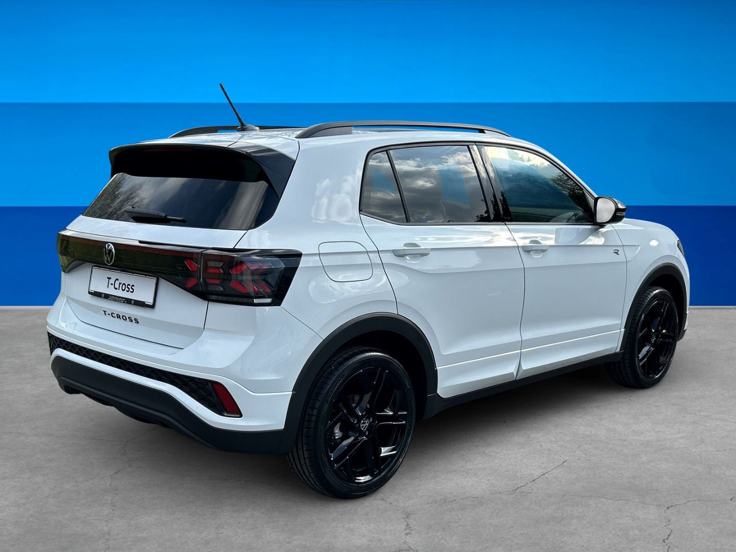 Fahrzeugabbildung Volkswagen T-Cross R-Line 1.5l TSI AHK REAR VIEW IQ.LIGHT B