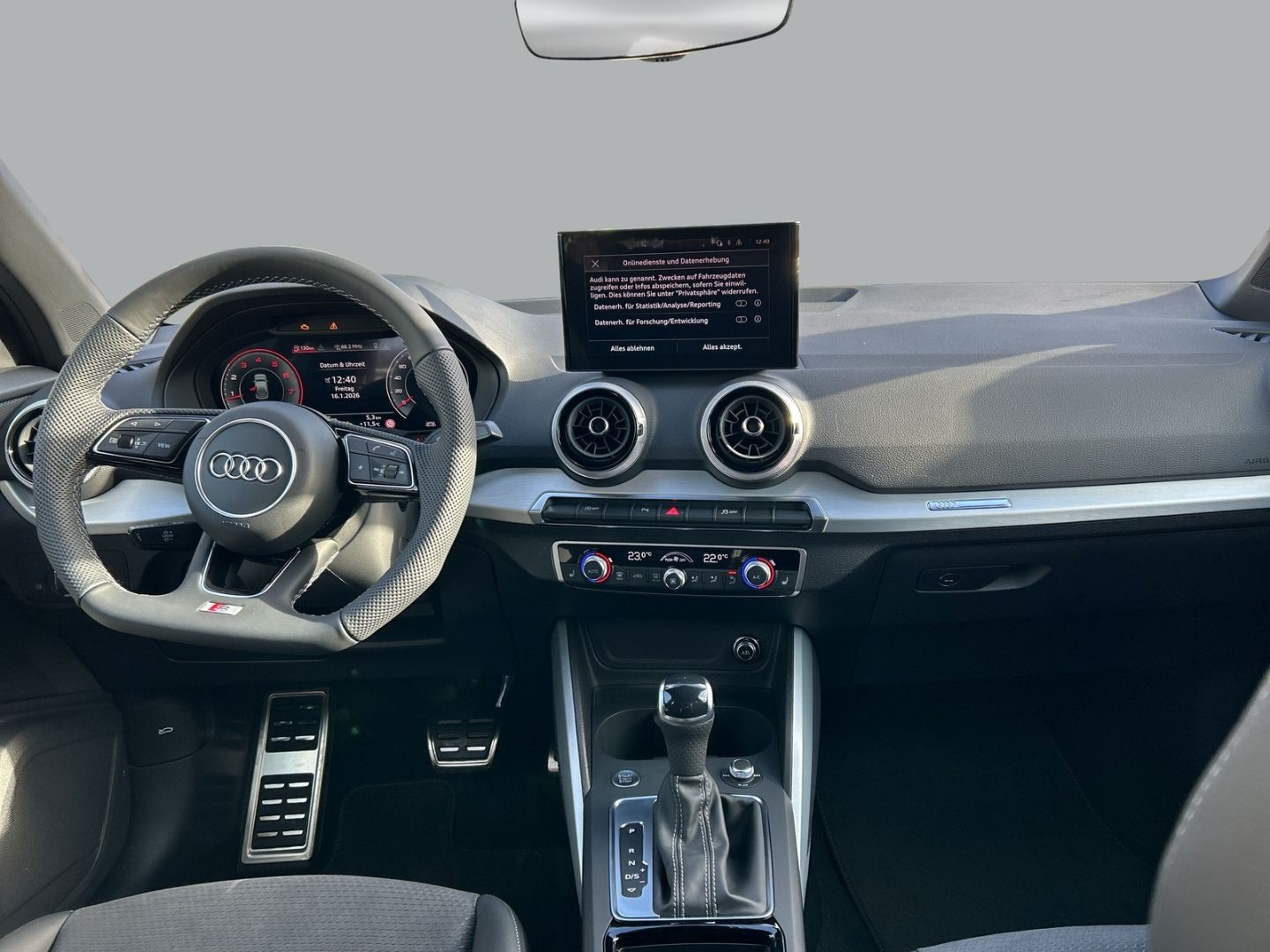 Fahrzeug 9 Fahrzeugabbildung Audi Q2 ADVANCED 35TFSI S tronic AHK+LEDER+LED+KAMERA