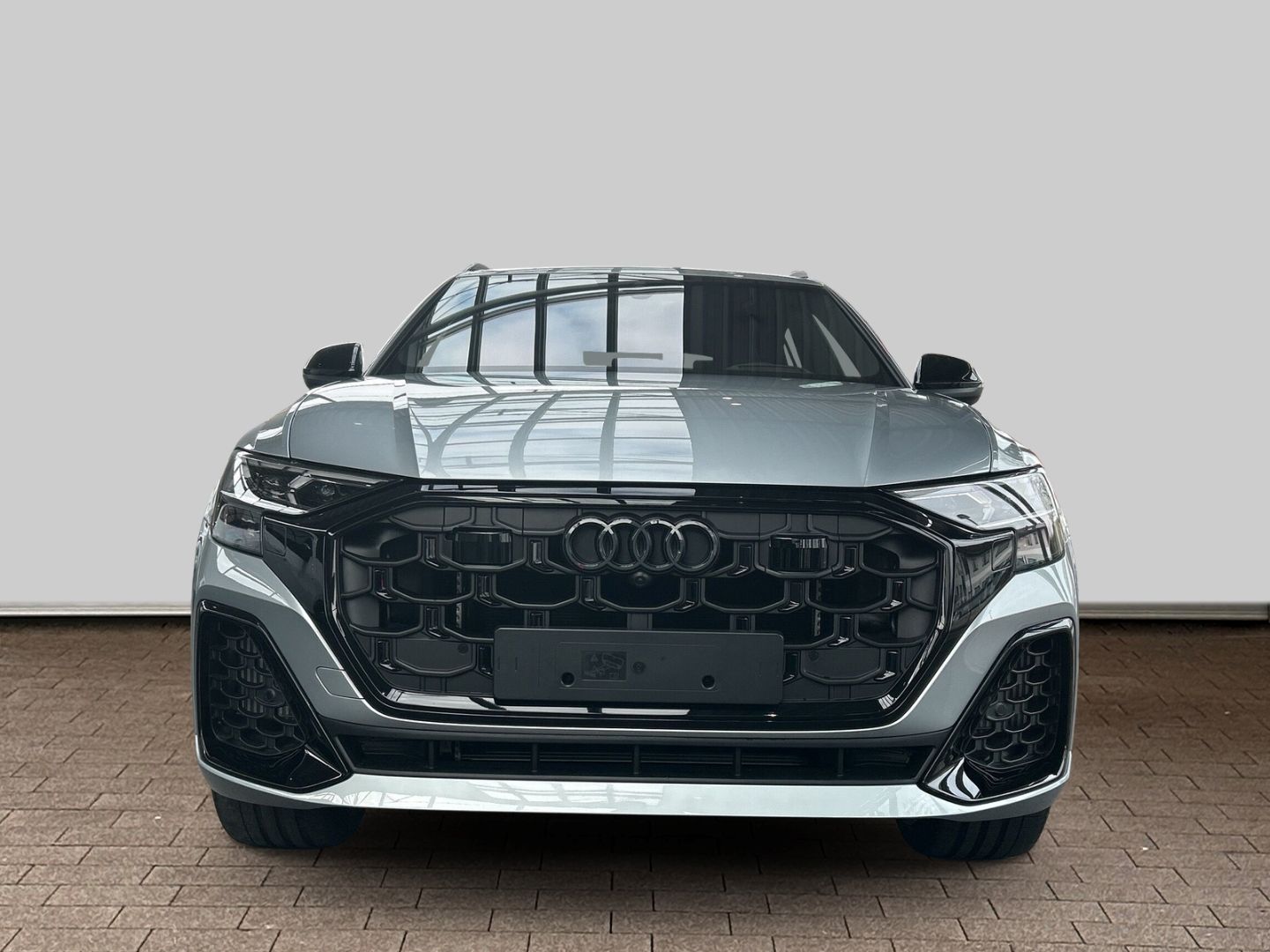 Fahrzeugabbildung Audi Q8 TFSI e S-LINE+HUD+AHK+PANO+MATRIX-LED+LEDER+K