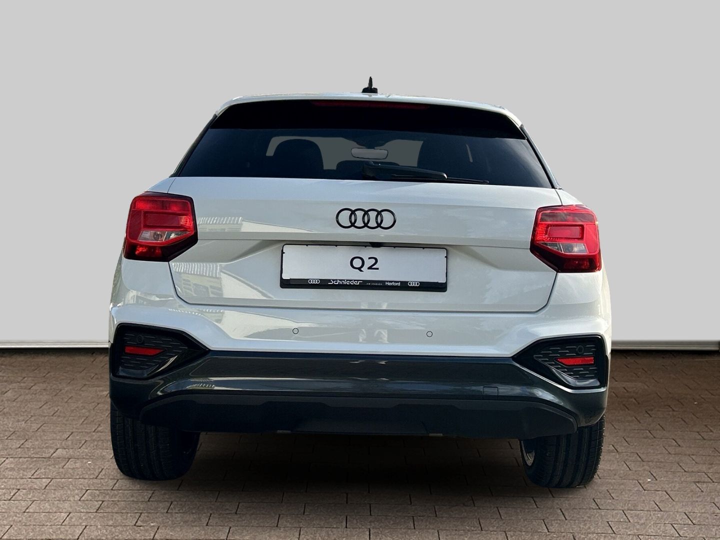 Fahrzeug 9 Fahrzeugabbildung Audi Q2 advanced 35 TFSI S-tronic AHK+LEDER+LED+KAMER